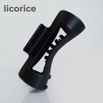 cloud clip - flexible clip, hair claw clip, soft claw clip for all hair types | MELLO